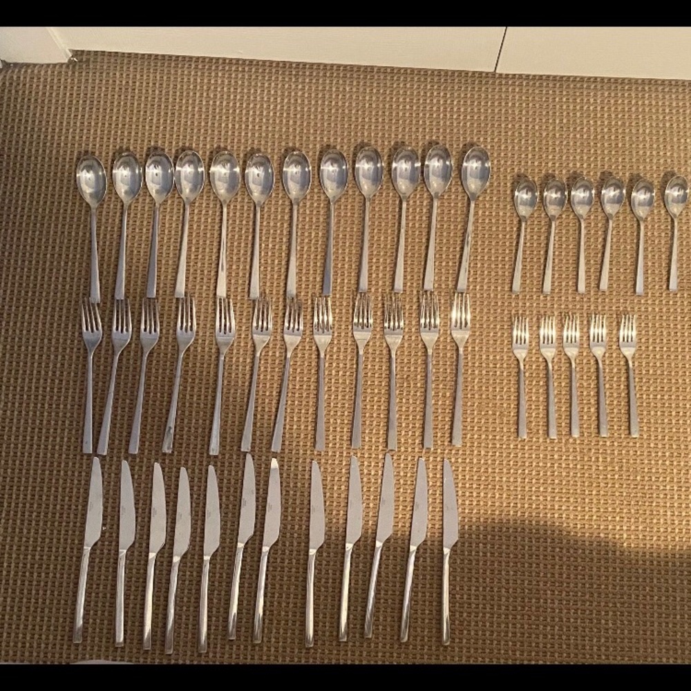 silverware set